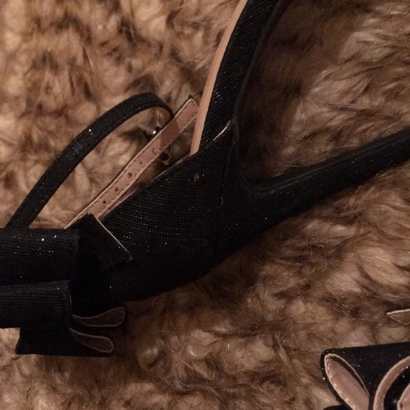 Classy black bow high heels - Picture 4 of 8